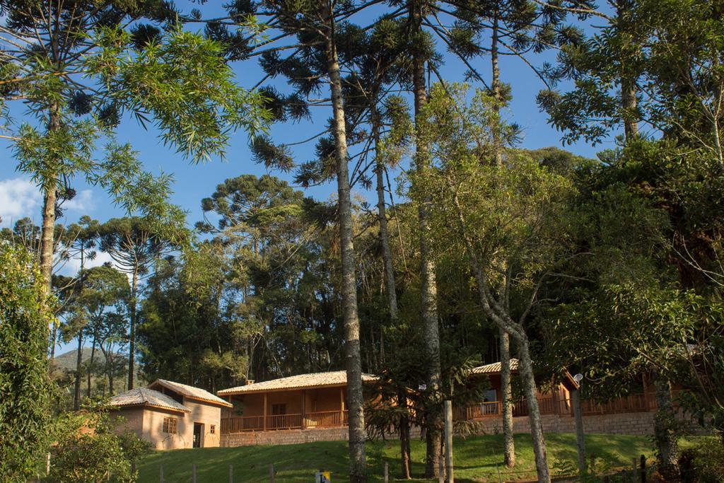 Pousada E Restaurante Recanto Do Pico Santo Antônio do Pinhal Exterior foto
